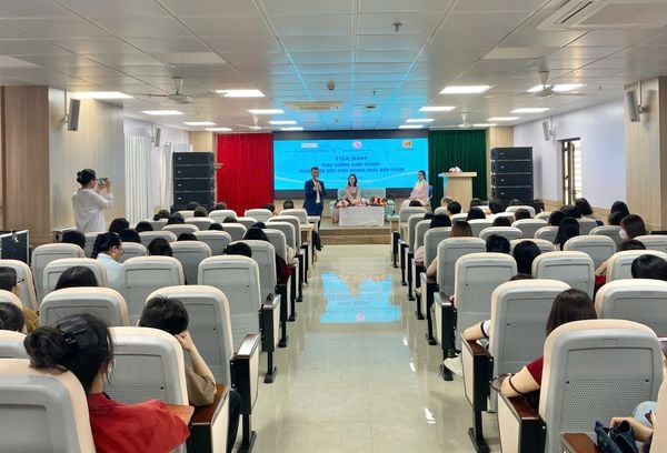 Buổi tọa đàm định hướng khởi nghiệp xuất bản tại Đại học Văn hóa Hà Nội